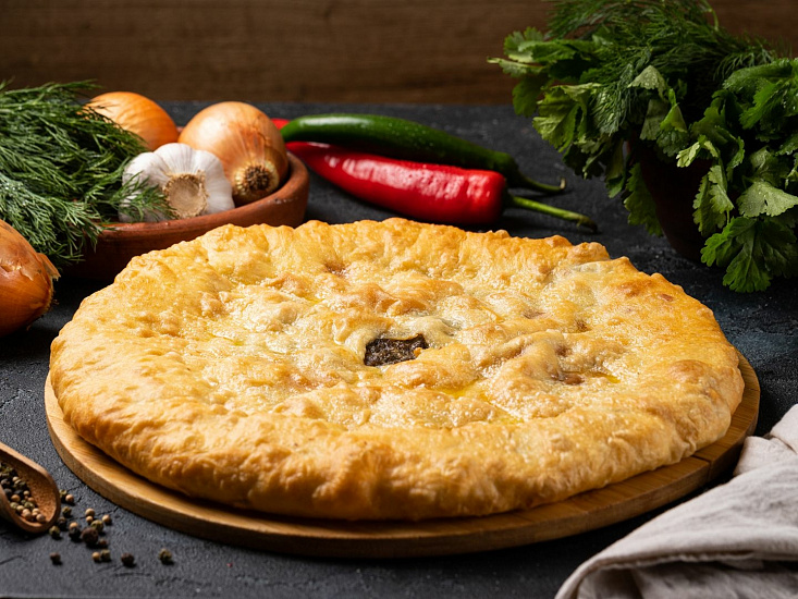 Осетинский пирог Фыджин с мясом