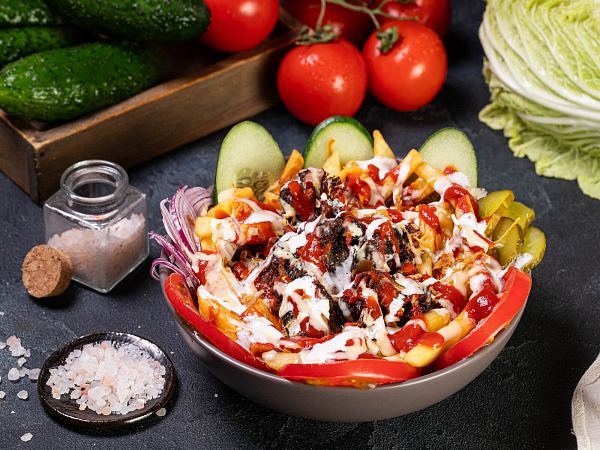 Лавашура бокс с говядиной и картофелем фри